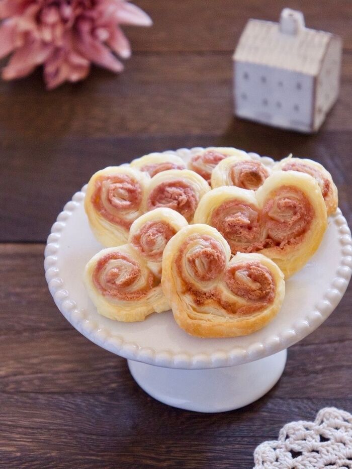 バレンタイン・簡単ピンクのハートパイ 子どもと作れるおやつ