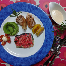 塩サバに恋した桜えび、外野は・・・レンコン饅頭とアボカド