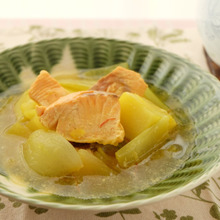 【くらし薬膳】疲労回復からだが喜ぶ☆鮭のサフランスープ~春の薬膳