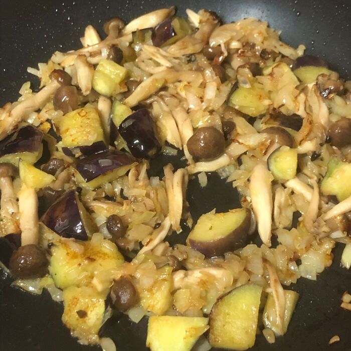 季節野菜のラタトゥイユ風を作る。
