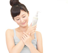 潤いの秘密は“稲穂の殻(もみ殻)”?全身に使えるシリカ配合のスキンケアジェル
