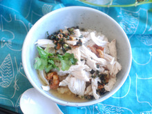 台湾の鶏肉がけご飯★鶏肉飯