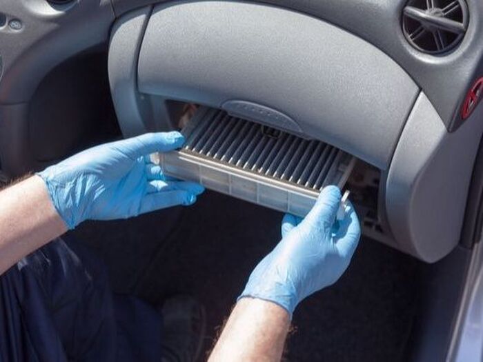 車内の花粉対策は?車のエアコンフィルター掃除も忘れずに!