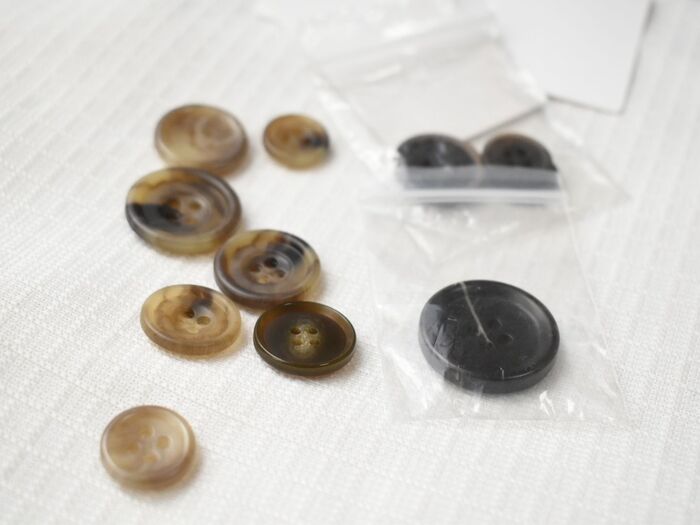 【予備ボタン、全部いる?】