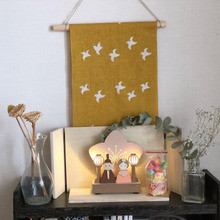 お雛様の背景を100円の板でDIY