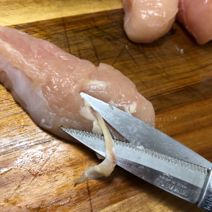 ①鶏ささみの下処理