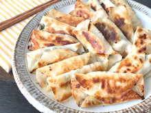 【面倒なご飯作り解消!】免疫力アップ☆鶏はさみ棒餃子