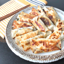 【面倒なご飯作り解消!】免疫力アップ☆鶏はさみ棒餃子