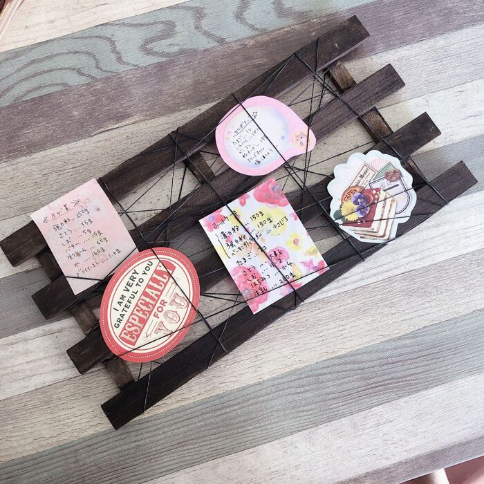 工具使いません!秒でできちゃう100均すのこメモボード