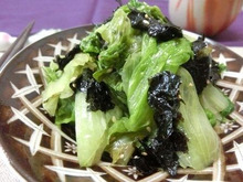 包丁いらずでレンチンするだけ☆ サニーレタスと海苔のナムル