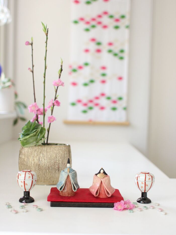 桃の花がもう少し低い位置になるように変えてみる