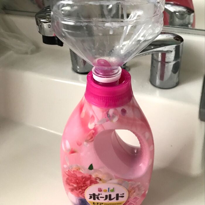 詰め替え用の洗剤上手く入りますか