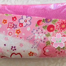 春うらら♪メイクポーチも衣替え