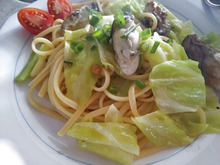 春キャベツと牡蠣の和風パスタ