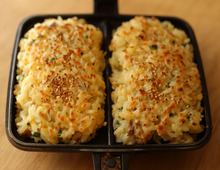 ホットサンドメーカーで作る、新食感の超絶&激ウマお手軽料理