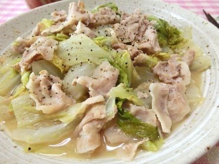 ワンパン☆出汁いらず♪ 白菜と豚バラのにんにく味噌煮