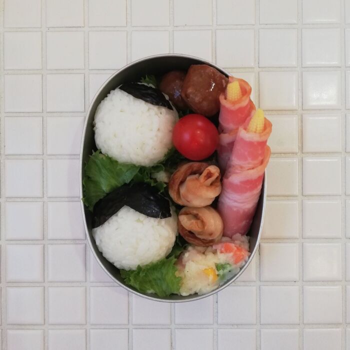 ④お弁当箱に詰めます。