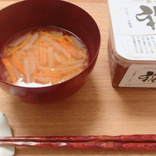 ひかり味噌「雅」を使ったお味噌汁