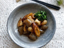 あと一品にも!おつまみにも!こんにゃくとちくわのピリ辛炒め