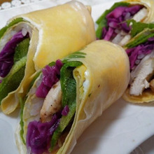 鶏むね肉の生春巻き