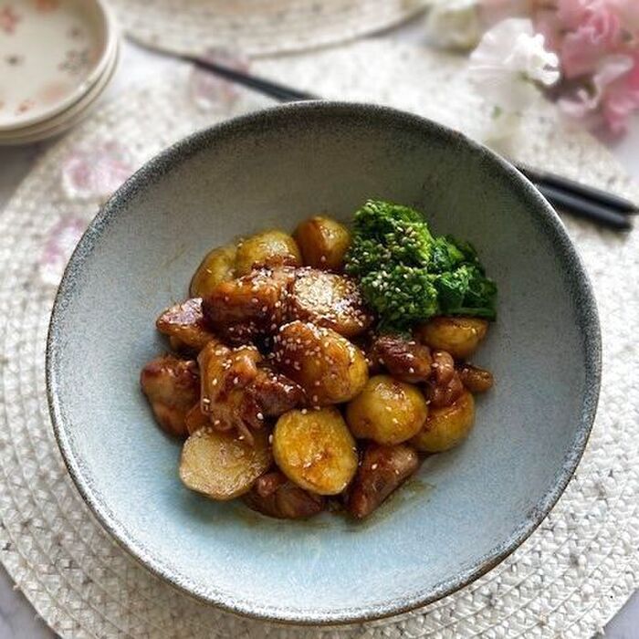 てりてり感がたまらない!新じゃがと鶏肉の甘辛炒め