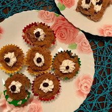 油も板チョコも使ってないですよ。グルテンフリーのプチケーキ