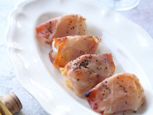 旨味じゅわ!味付け不要! 新玉ねぎの生ハム巻き焼き【野菜のおつまみおかず】