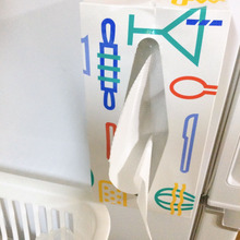 ボックス型のキッチンペーパー冷蔵庫に貼るだけ