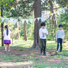 イースターのエッグハントは公園で。親まで楽しい春の一日を。