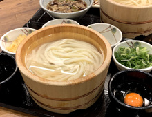 釜揚げうどんが半額!丸亀製麺「釜揚げうどんの日」4月1、2日の2日間で拡大実施!