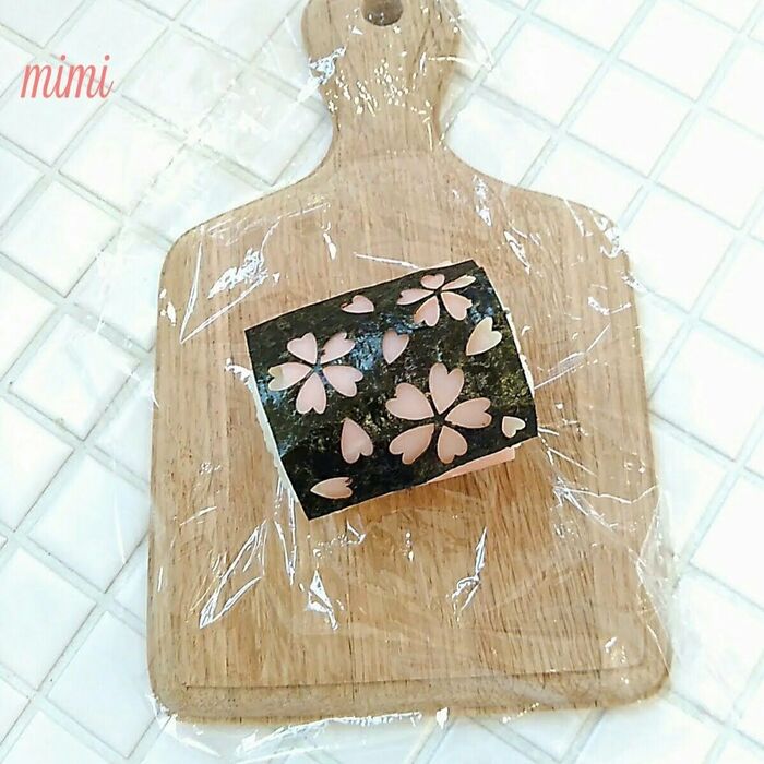 ⑤おにぎりを用意します。