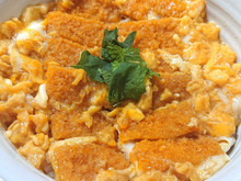 駄菓子のビッグカツが本物のかつ丼を超えた(揚げない)(3分で簡単、節約)