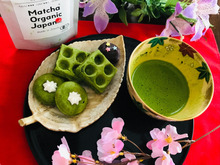 同じ生地で抹茶ワッフル、ミニドーナツをいっぺんに!