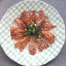 大人気のカリカリえのきの唐揚げねぎ塩ゆず胡椒味