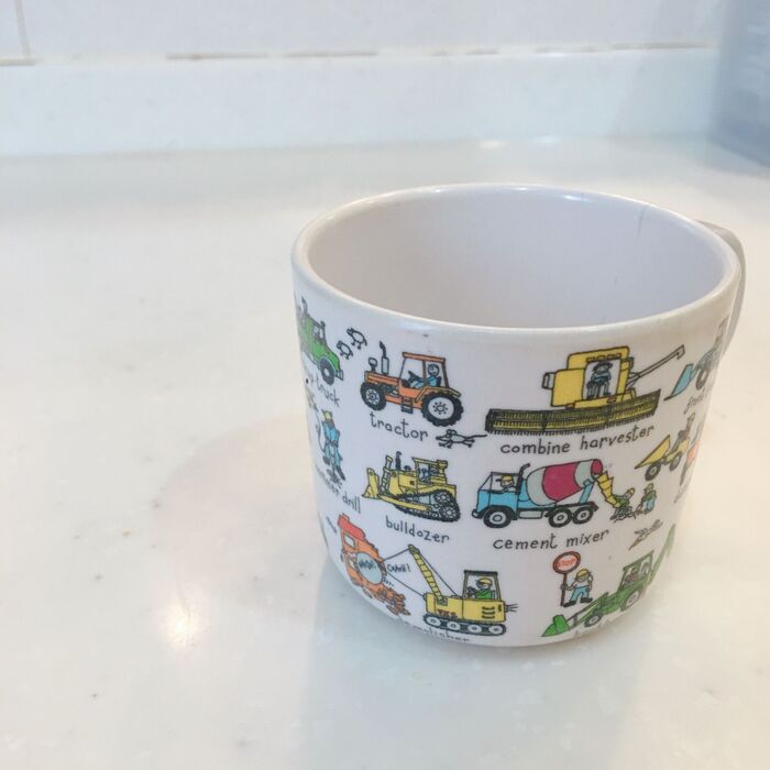 捨てるに捨てられなかったコップ