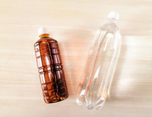 これ、ペットボトル?な出来栄え♪おしゃれ吊り花瓶に大変身!