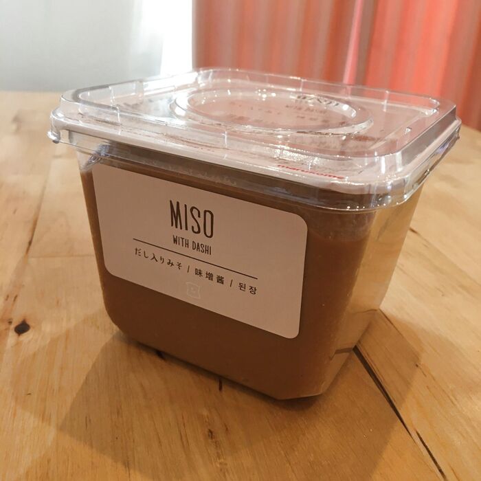 ②ローソンオリジナルブランドのお味噌を購入