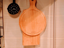 突っ張り棒はキッチンで❢ 縦に突っ張ると【楽家事】