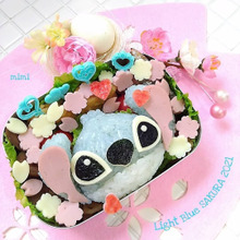 ライトブルー桜❀単純なパーツでできる!リロ&スティッチ