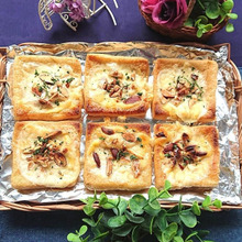 トースターで簡単 低糖質ヘルシー油揚げチーズナッツのせ