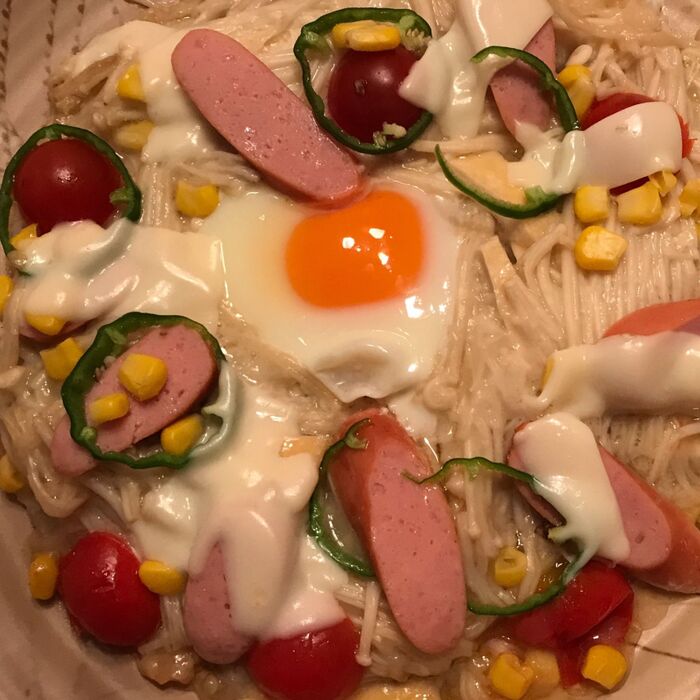 えのき茸の【ピザ風巣ごもり卵】