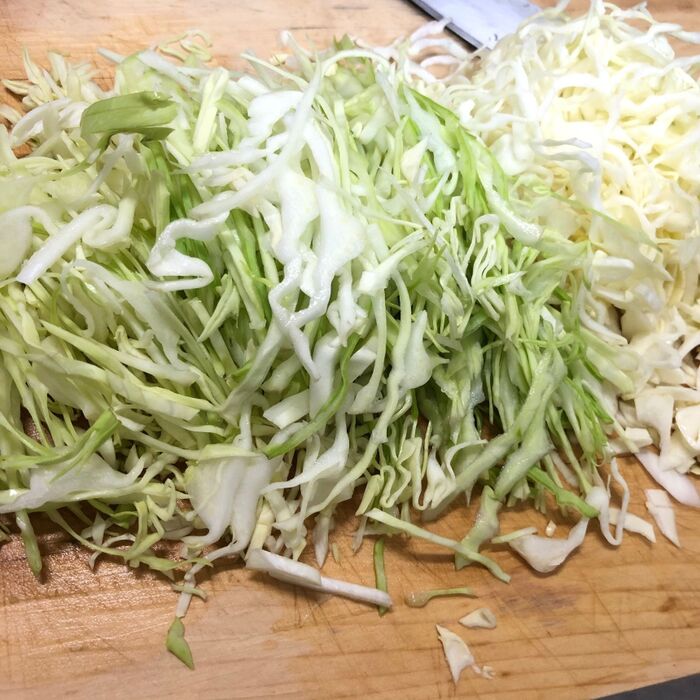 ①キャベツを切る
