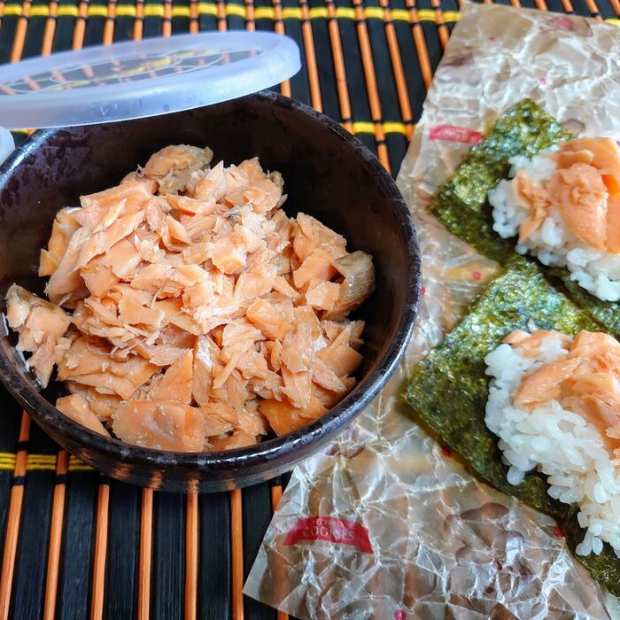 保存容器に入れて