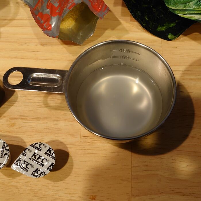 茹で汁は50ccだけ捨てずに使用