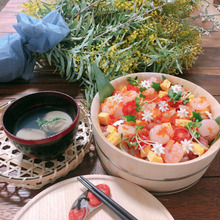 寿司飯台に春を詰めて♡