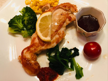 チキンステーキにはハリッサが良くお似合い(^O^)