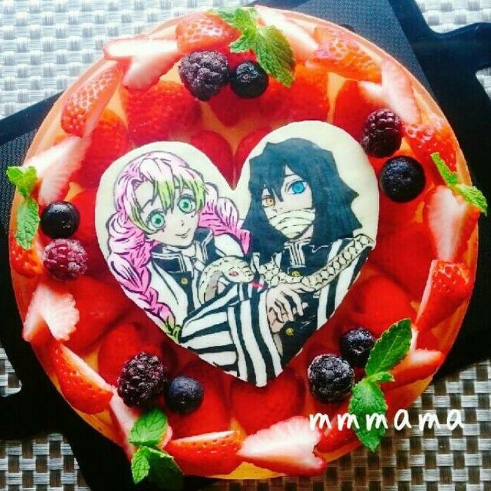 鬼滅の刃❤おばみつ3層のイチゴレアチーズケーキ☆