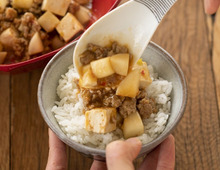 豆腐と一緒にまさかの食材!?和田明日香さん直伝「麻婆豆腐×偽豆腐」の目ウロコレシピ
