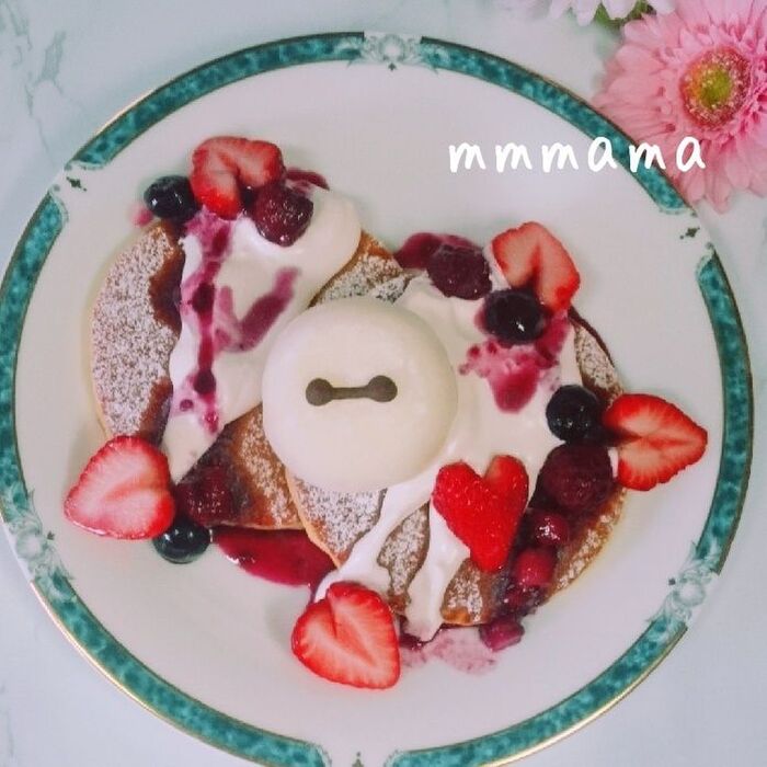 いつものパンケーキをベイマックスのパンケーキに☆