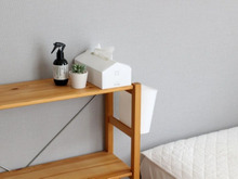 床置きのゴミ箱、邪魔じゃない?浮かせてすっきり&掃除もラクになりますよ♪